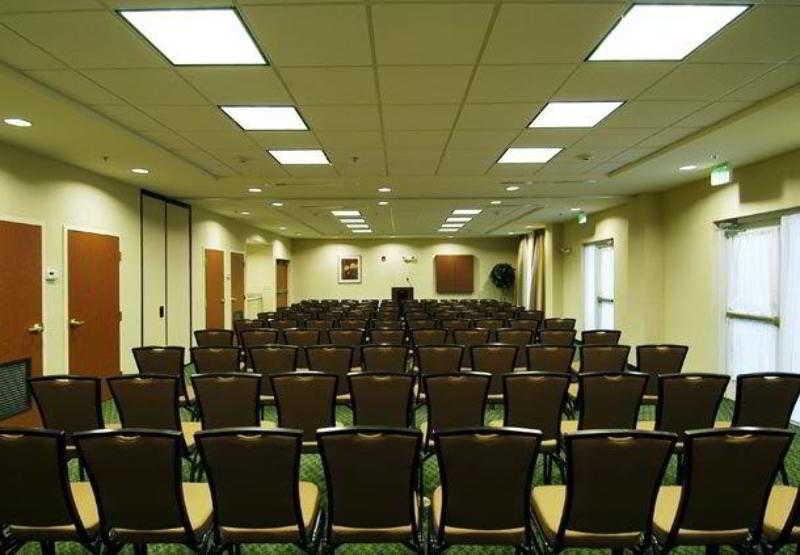Fairfield & By Marriott Atlanta Stonecrest 3*
