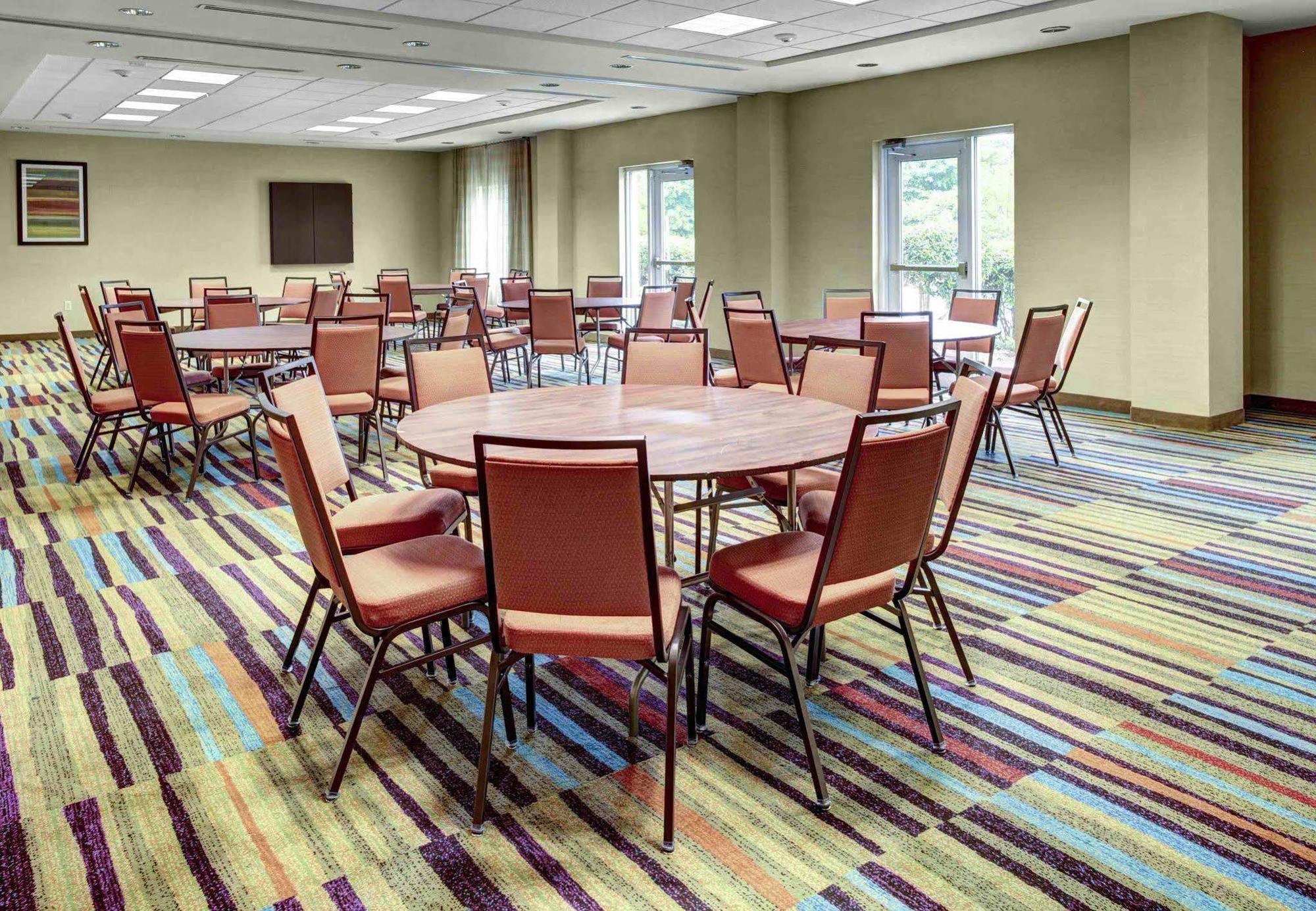 Fairfield & By Marriott Atlanta Stonecrest Hotel Lithonia